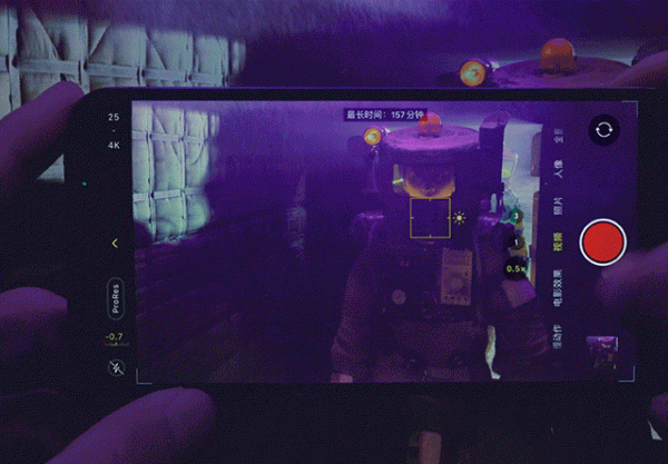 iPhone 虎年呈獻：《捲土重來》開映