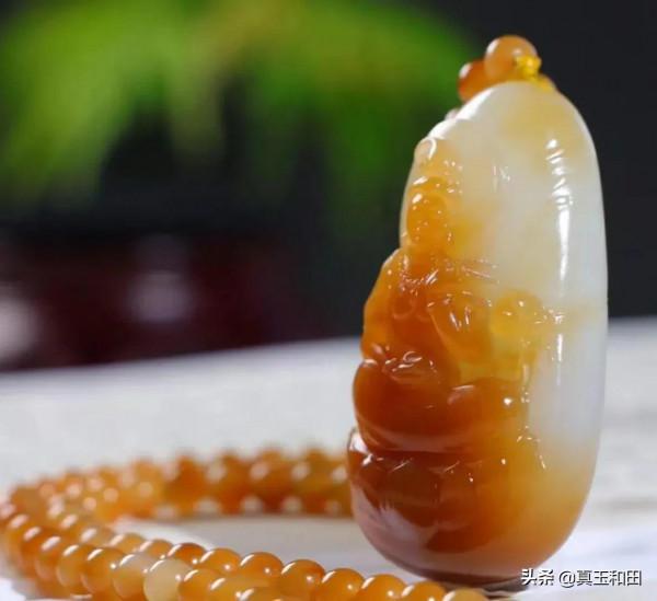這樣的和田玉糖白居然要幾萬? 這樣的和田玉糖白居然要幾萬?
