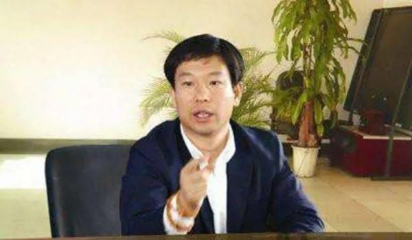 為員工發10億獎金，拯救無數破產國企，他能讓海航再度騰飛嗎？