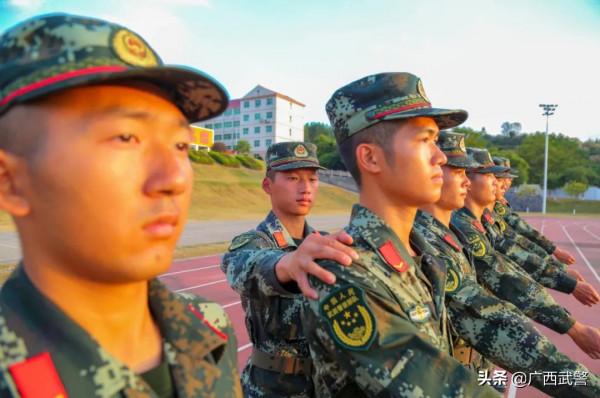 這些武警專屬“妝容”,你可都見過? 這些武警專屬“妝容”,你可都見過?