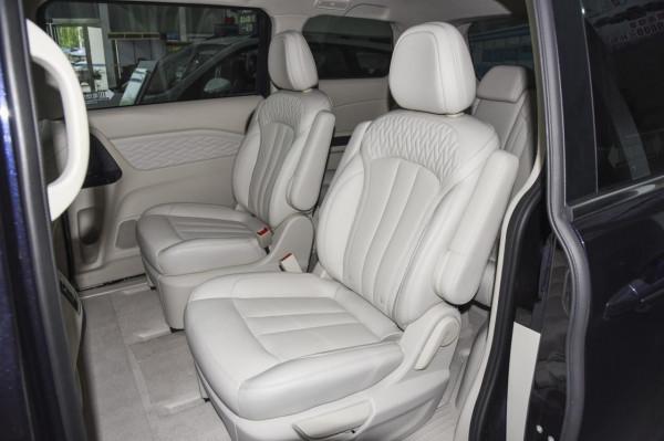 新車 | 換裝豐田埃爾法風格“大嘴”？長安歐尚科尚新款車型曝光