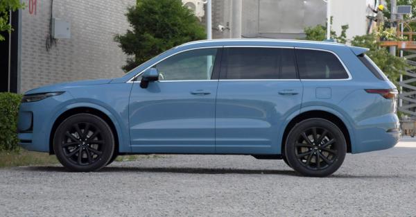 這才是豪車該有的樣子？理想ONE賣X1的價格，銷量反而卻更高