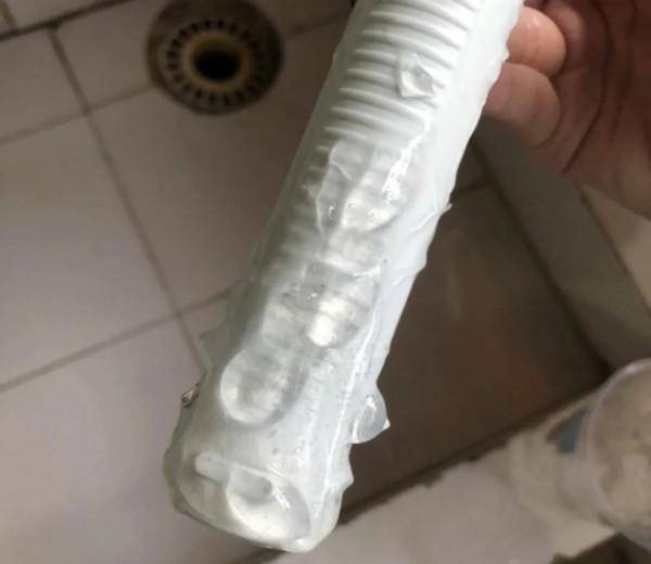 同樣是小衛生間，看看人家年輕人的佈置！乾淨利落、清清爽爽