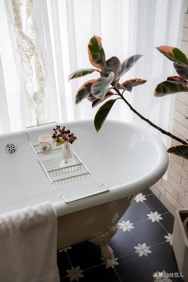 絕美!小姐姐獨享163㎡,大陽臺比我家都寬敞 絕美!小姐姐獨享163㎡,大陽臺比我家都寬敞