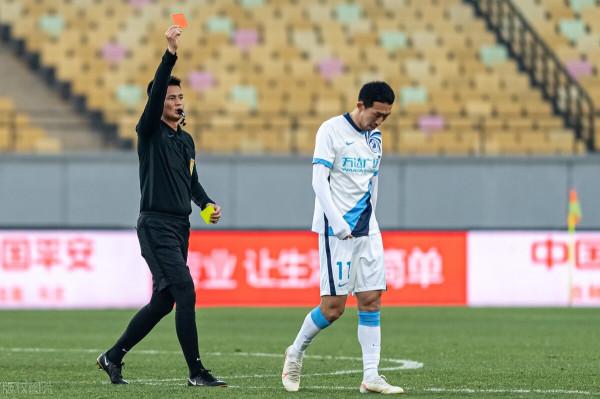 所有人好好珍惜吧，中超的管理比CBA還要好一些