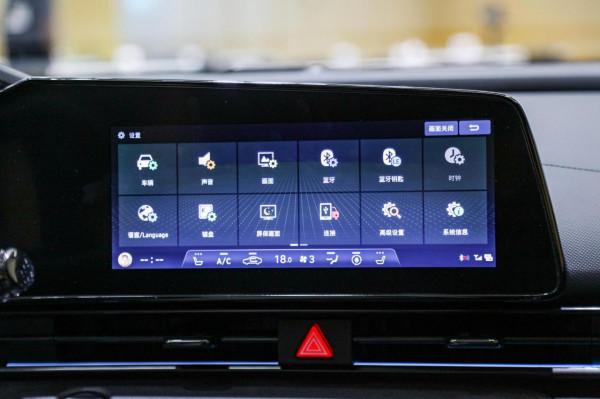 工薪階層10-15萬級家轎如何選？第七代伊蘭特還是那個答案嗎？