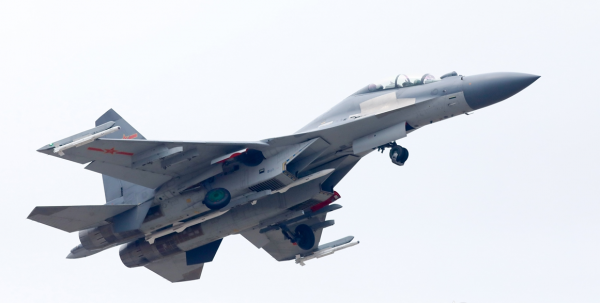 繞臺力度升級！解放軍遠端作戰能力提升，殺雞用牛刀背後有何深意