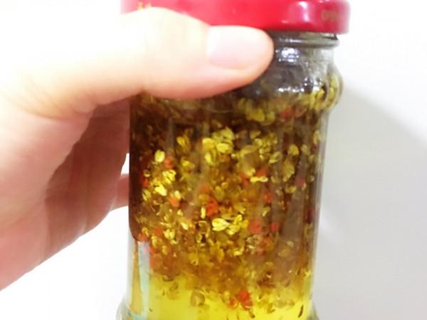 九月桂花香，趁著放假做點桂花醬，香甜誘人無新增，做一次吃半年