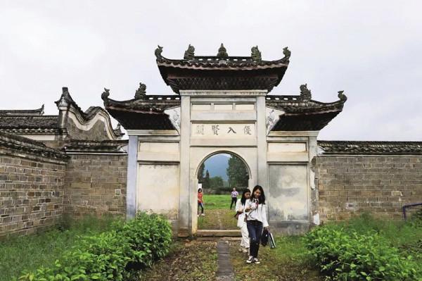 探究“千古第一村”——流坑