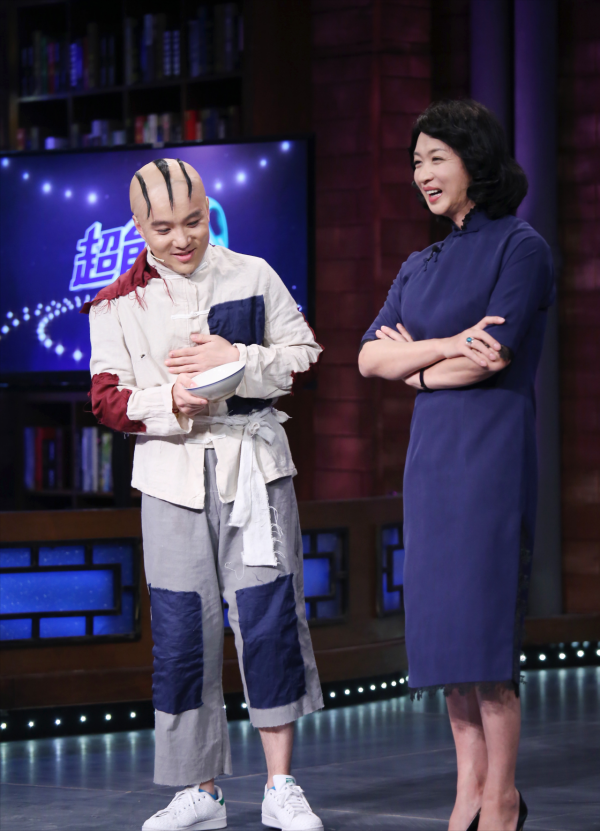 “三毛”長大了!8歲成名,14歲禿頂,34歲變帥哥,植髮挨300多針 “三毛”長大了!8歲成名,14歲禿頂,34歲變帥哥,植髮挨300多針