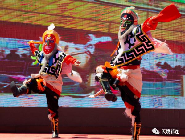 雪域高原上的神秘地界——峨堡古城 雪域高原上的神秘地界——峨堡古城