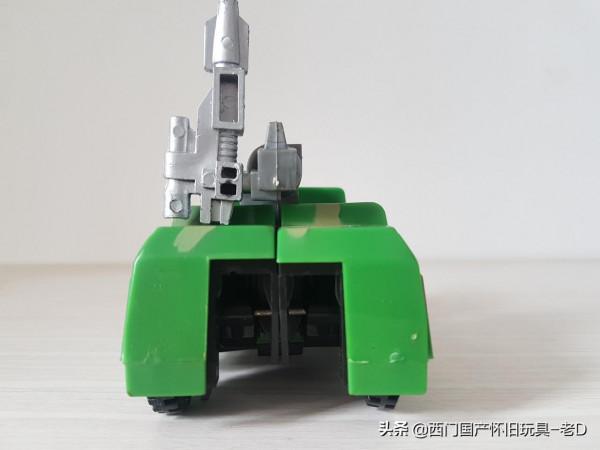 0125B 變形金剛- 組合金剛-混天豹-超大版本(老D分體機器人) 0125B 變形金剛- 組合金剛-混天豹-超大版本(老D分體機器人)