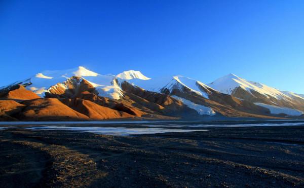 青藏高原正在釋放有毒物質？印度學者警告：“毒水”將流入印度