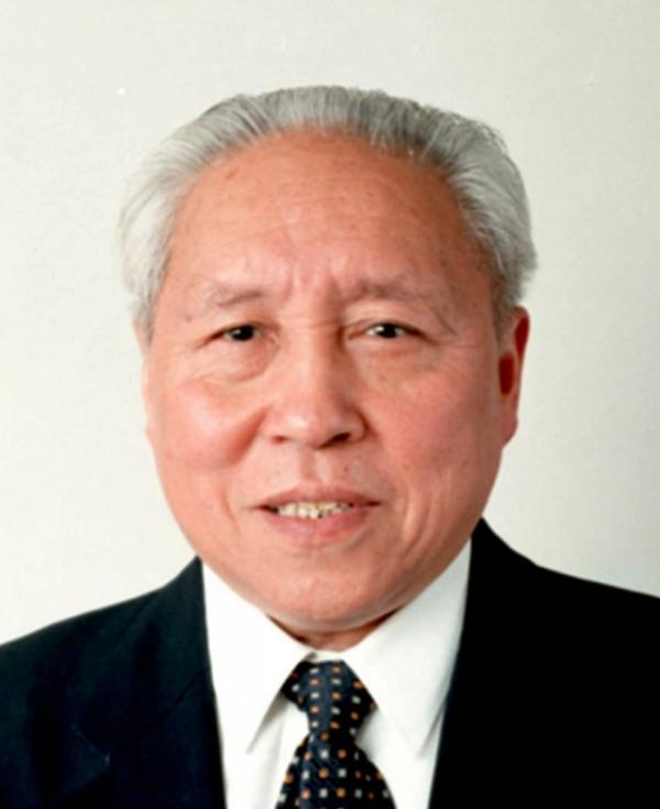 他在四川耕耘40餘年,曾任四川省委書記,61歲官至副國,享年92歲 他在四川耕耘40餘年,曾任四川省委書記,61歲官至副國,享年92歲