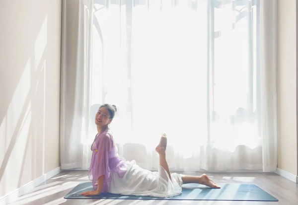 零基礎舞韻瑜伽：輕歌曼舞，自在靈動