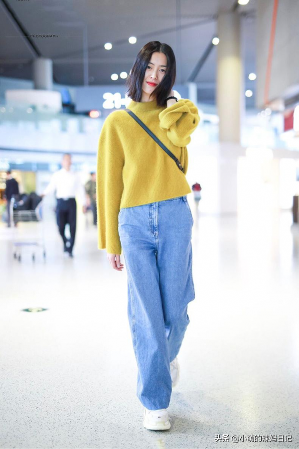 長外套&plus;闊腿褲&equals;&OpenCurlyDoubleQuote;大女人風&rdquo;穿搭！高階有氣場，劉雯劉濤都上頭