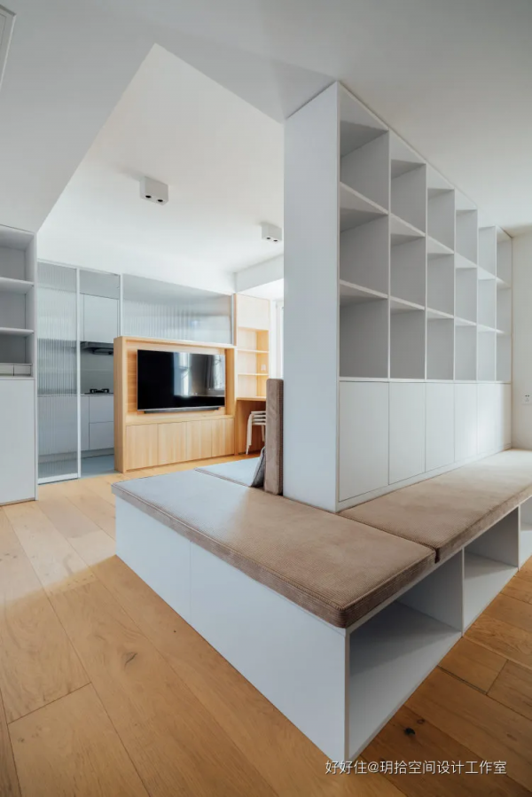 64㎡竟住下祖孫三代6口人，中國家庭透過改造實現“幸福的蝸居”