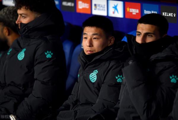 武磊踢不上比賽=一定要走？盤點10大不上場也賺錢的球員