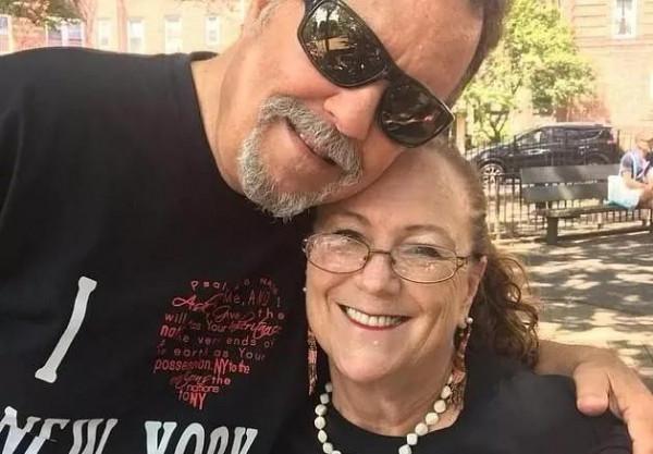 新冠病毒奪走了無數美國老年人的生命