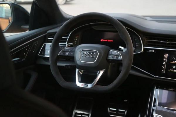 牛X評測：實測奧迪RSQ8，3&period;6秒破百的SUV能否稱之為&OpenCurlyDoubleQuote;最強&rdquo;？