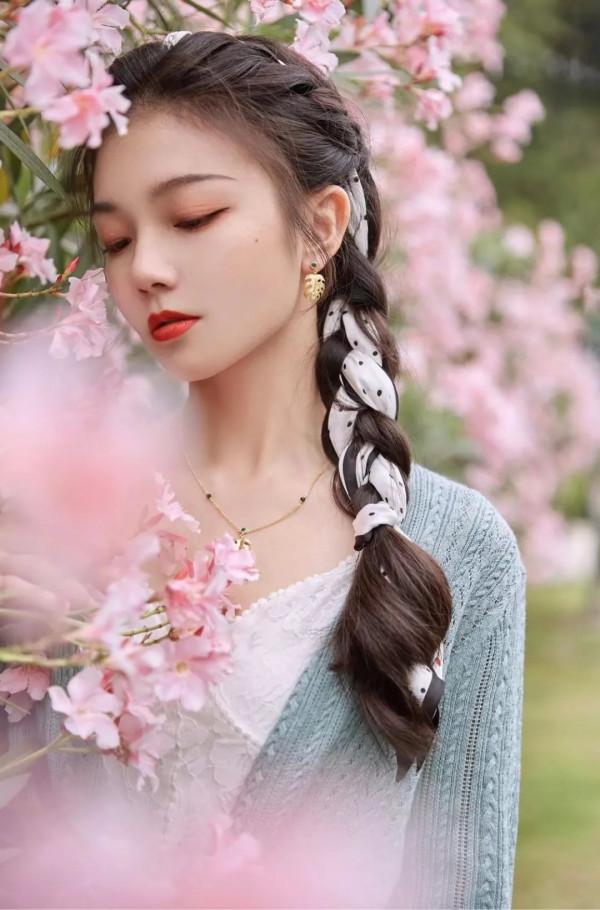 不同臉型適合什麼樣的配飾，看這篇就夠了