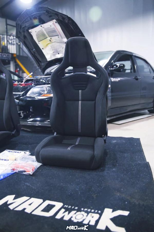 “100萬”的三菱EVO9進化之路 “100萬”的三菱EVO9進化之路