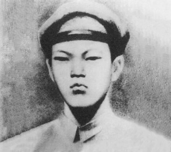 她官至中組部副部長，兒子卻當了一輩子農民，孫子想進城也被婉拒