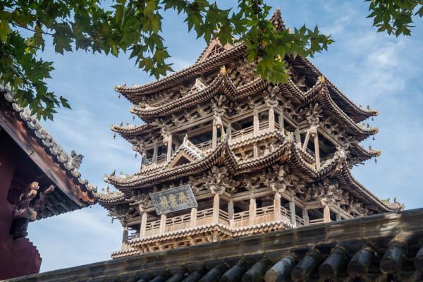 東嶽廟-飛雲樓,純木質結構,被譽為“中華第一木樓” 東嶽廟-飛雲樓,純木質結構,被譽為“中華第一木樓”