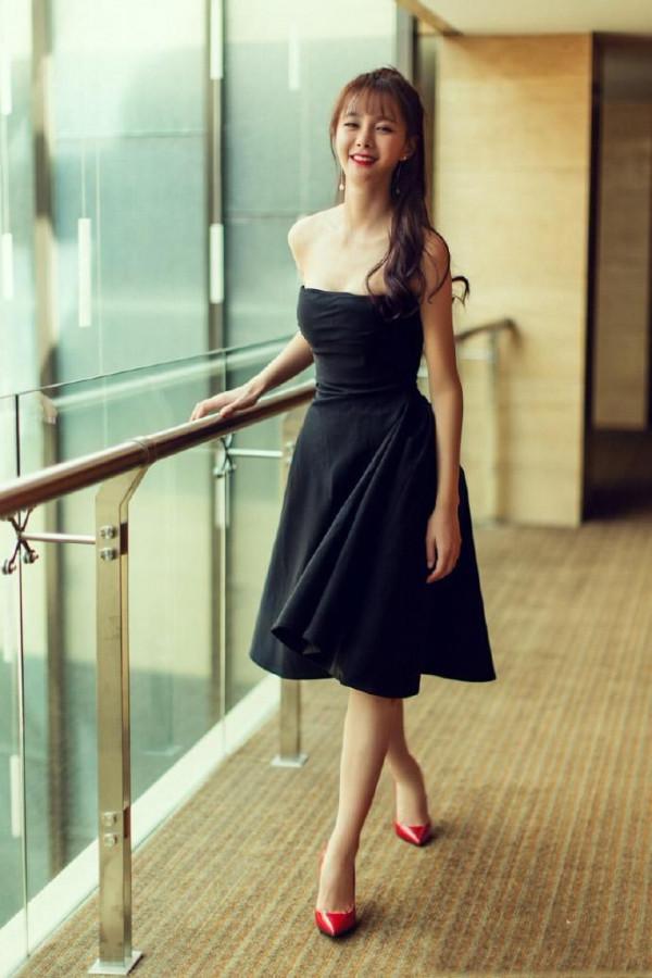 沒想到離開美顏的沈夢辰,生圖面板細膩有光澤,扛得起女星稱號 沒想到離開美顏的沈夢辰,生圖面板細膩有光澤,扛得起女星稱號