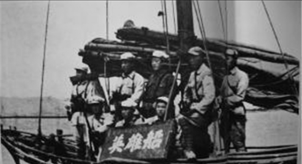 解放海南島的四位著名師長,大授銜時,四人都是什麼軍銜 解放海南島的四位著名師長,大授銜時,四人都是什麼軍銜