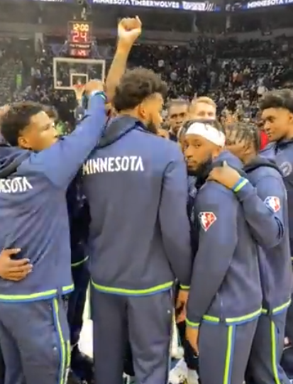 雙狀元合砍59分,森林狼主場大勝火箭並非偶然 雙狀元合砍59分,森林狼主場大勝火箭並非偶然