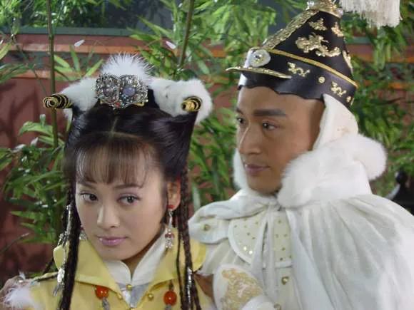 不要為“冷白皮”焦慮：盤點娛樂圈的黑面板女星