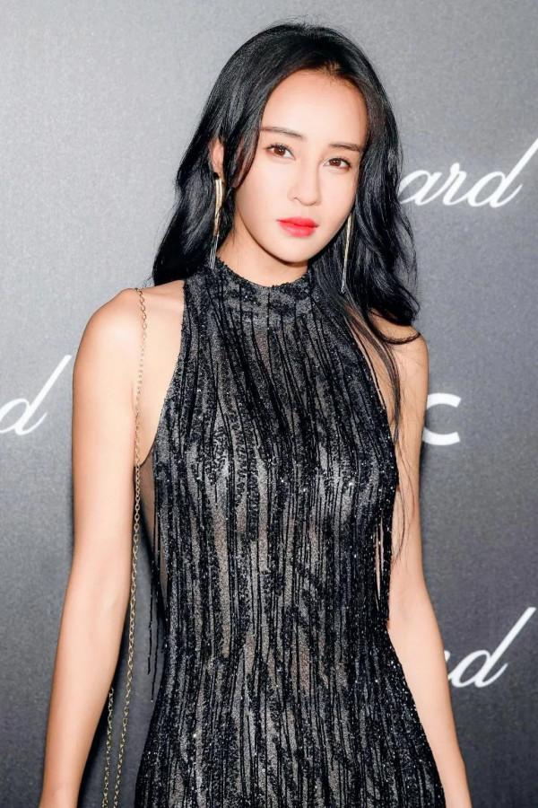 母其彌雅,雲南大山裡走出來的世界瑜伽女神 母其彌雅,雲南大山裡走出來的世界瑜伽女神