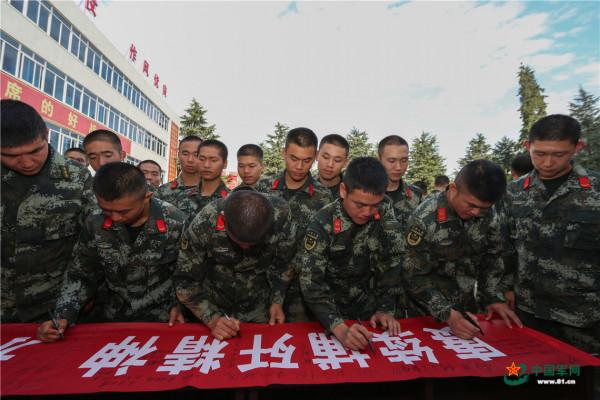 「軍旅鏡頭2021」：難捨軍營鏡中人