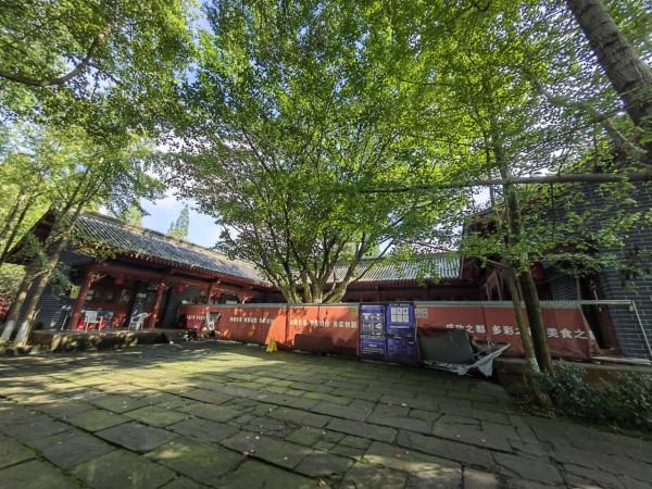 與北京“十三陵”齊名，藏身公園裡，好多遊客來成都居然不知道