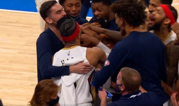 鶯歌笑崩了!運氣球比拼,4秒絕殺又遭反殺,雷霆心態爆炸 鶯歌笑崩了!運氣球比拼,4秒絕殺又遭反殺,雷霆心態爆炸