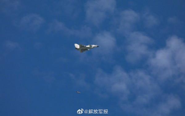 出擊！戰鷹訓練超酷瞬間