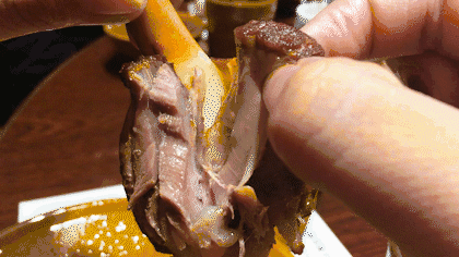 深秋美味醬香大梁骨,滋補解饞又禦寒 深秋美味醬香大梁骨,滋補解饞又禦寒