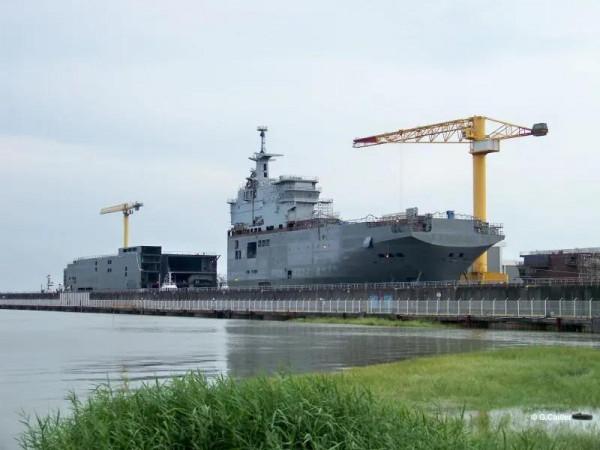 俄羅斯&OpenCurlyDoubleQuote;西北風&rdquo;級兩棲攻擊艦圖集（130圖）