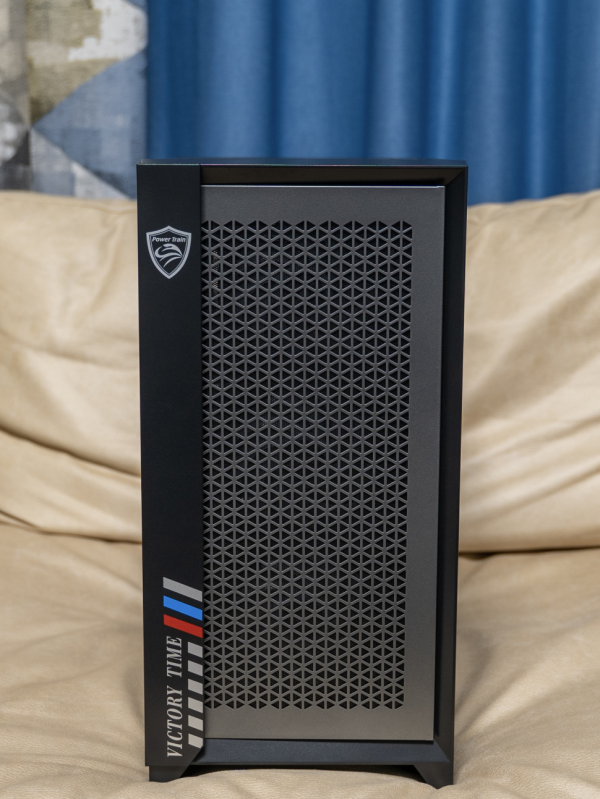 主流裝機個性之選，動力火車鈦3080 新品機箱評測