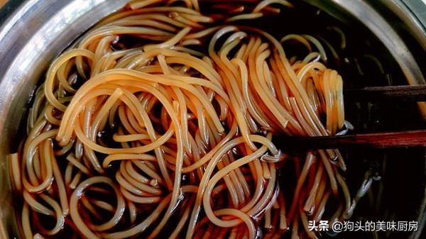 三天不吃就饞,這道素包子皮軟餡香,調料做法毫無保留,喜歡收藏 三天不吃就饞,這道素包子皮軟餡香,調料做法毫無保留,喜歡收藏