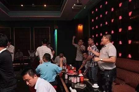 2021年娛樂場所都“倒閉”了？檯球廳或將成為2022年的新主力