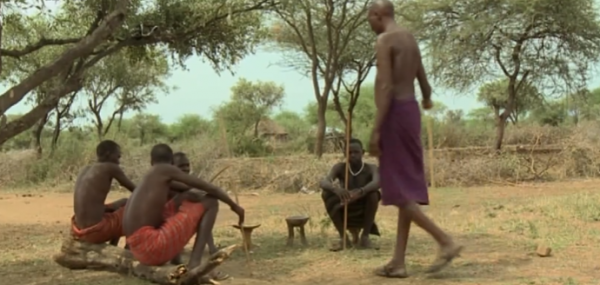 非洲原始部落:這群人結婚彩禮要給20頭牛加20只羊,你覺得多嗎? 非洲原始部落:這群人結婚彩禮要給20頭牛加20只羊,你覺得多嗎?