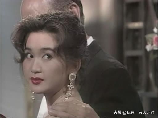 《火玫瑰》痛苦和仇恨沒有辦法感同身受,海潮與喬立只能遺憾收場 《火玫瑰》痛苦和仇恨沒有辦法感同身受,海潮與喬立只能遺憾收場