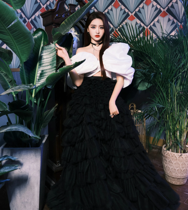 娛樂記憶 | 因為發胖上熱搜的奇女子 金子涵 娛樂記憶 | 因為發胖上熱搜的奇女子 金子涵