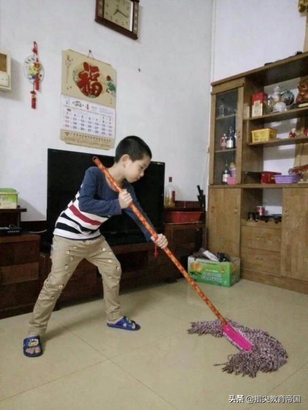 專治各種不想開學不愛學習:河南大學生請求開學,只因玉米掰不完 專治各種不想開學不愛學習:河南大學生請求開學,只因玉米掰不完