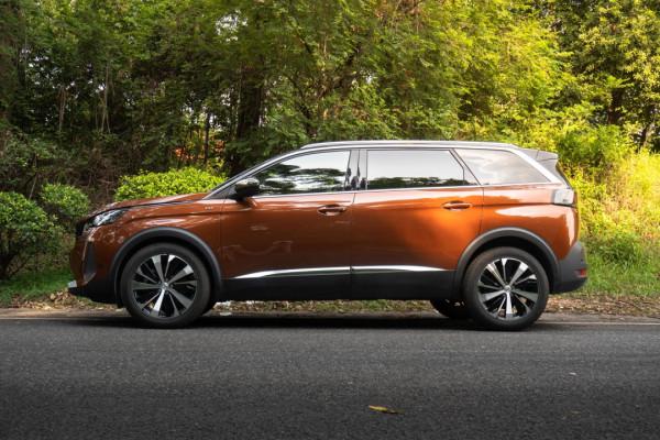 一個月花1800元？標緻5008養車成本分析