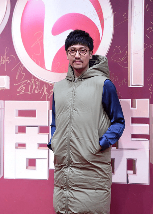 男星走紅毯啥時候也能捲起來?有人穿羽絨服,有人像遛彎老大爺 男星走紅毯啥時候也能捲起來?有人穿羽絨服,有人像遛彎老大爺