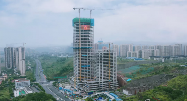 收穫城市新地標！中建八局多個專案迎來封頂時刻