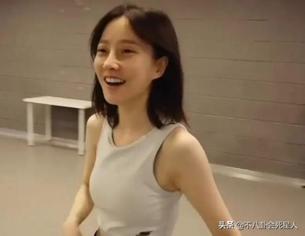 31位女星素顏名場面！浮腫油膩、憔悴老態，還暴露動臉痕跡